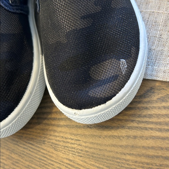 Cat & Jack Lot x2 Toddler Boys Size 7 Slip-On Sneakers - Picture 4 of 6